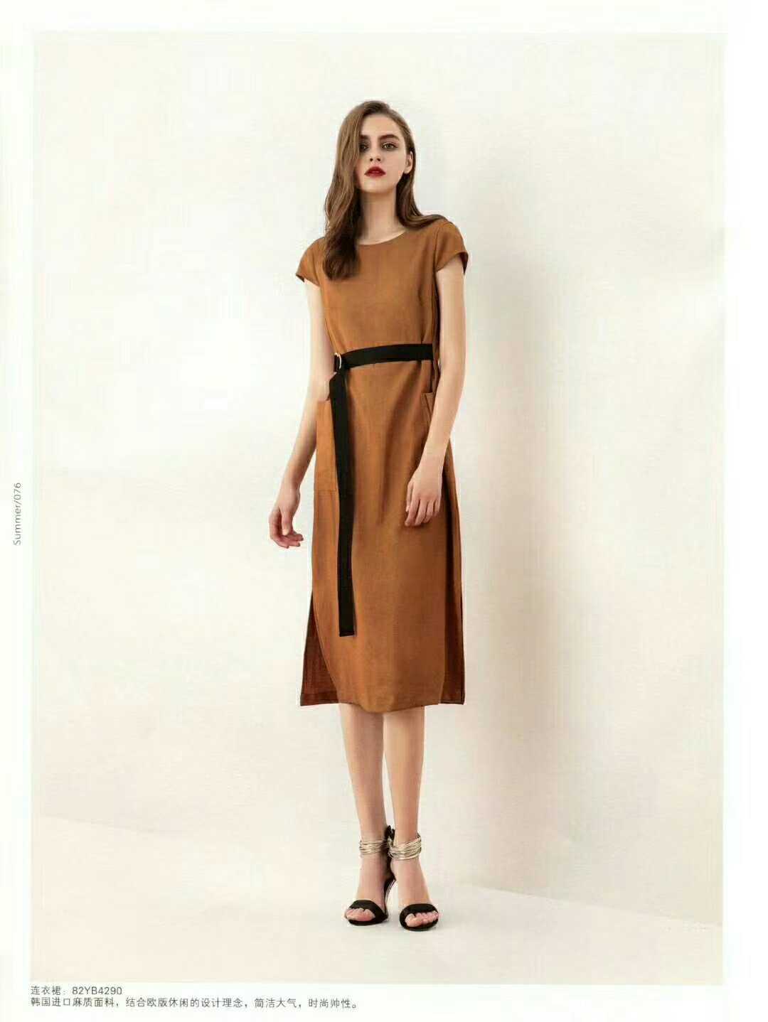 衣佰芬品牌女装2019年带你走上时尚之门