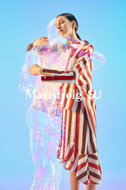 Marisfrolg.SU发布2019春季广告大片