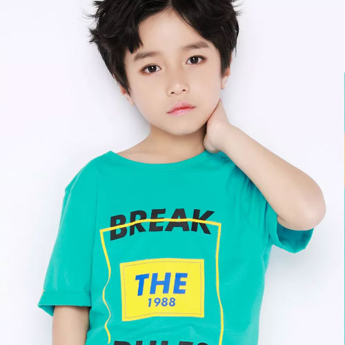 没有T恤的夏天，不值得过