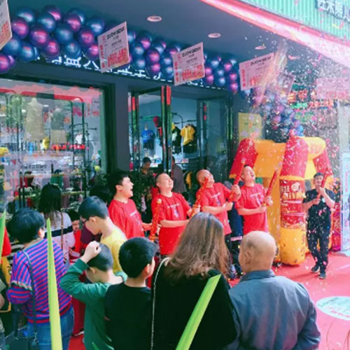 佐米熊多店同开共庆,品牌势能大爆发! 佐米熊多店同开共庆,品牌势能大爆发!