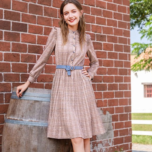 春夏穿什么好看？春美多女装连衣裙打造清新女神范！