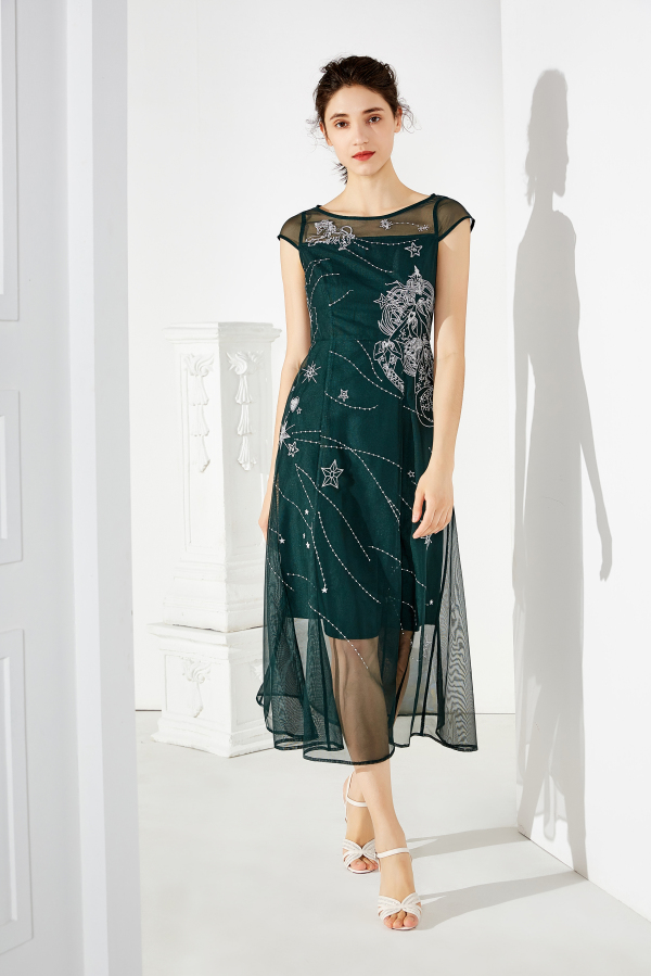 今年夏天，就穿经典故事JANE STORY女装连衣裙！