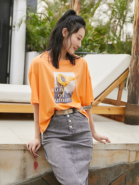 连衣裙穿什么好看 果一果女孩有什么好看的款式