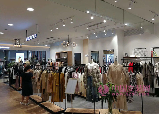 服装店没生意怎么办?分析服装店顾客流失的八大原因(图2) 服装店没生意怎么办?分析服装店顾客流失的八大原因(图2)