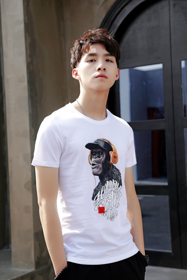 白色T恤有什么好看的款式 99cm男装新款怎么样