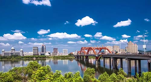 2019“吉林碳谷”新闻发布会召开 天竹献礼四岁吉马