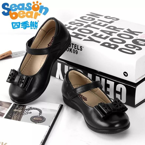 暑假孩子该穿什么鞋？看这篇文章就对了