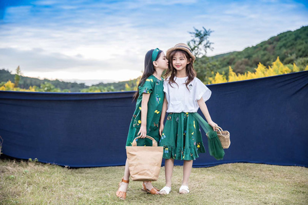 恋衣臣夏日限定姐妹装，不来一身么~