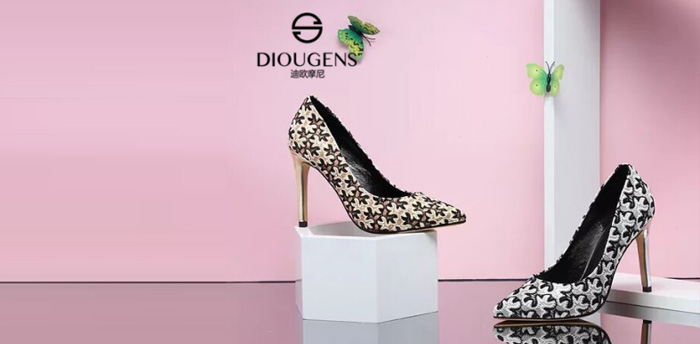 开迪欧摩尼男女品牌鞋连锁加盟店：一二线城市投资上上之选！