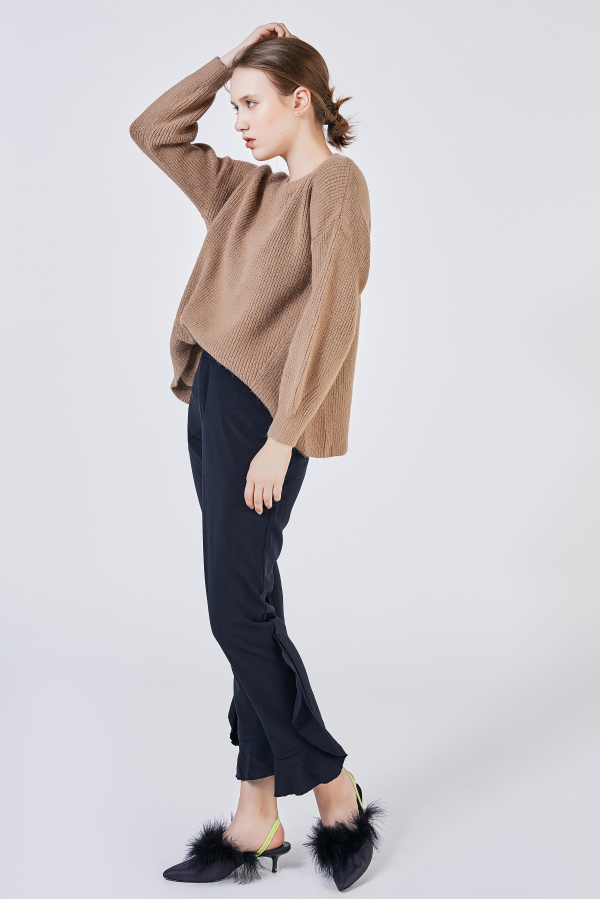 女装秋冬穿搭 雀啡女装绽放温暖魅力