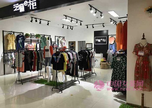 品牌折扣女装加盟怎么样 折扣女装加盟有哪些小窍门(图2) 品牌折扣女装加盟怎么样 折扣女装加盟有哪些小窍门(图2)