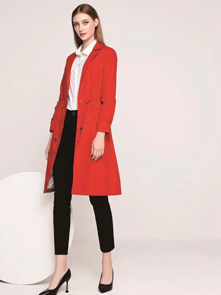 穿芮色女装 让你优雅度过秋天