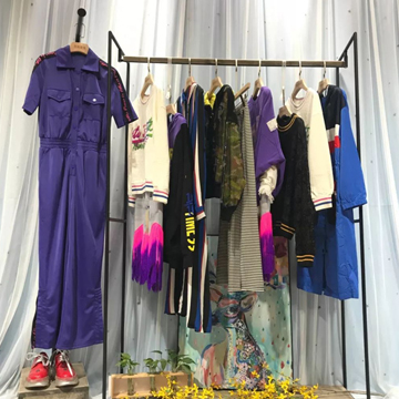 【拓谷】2020春新款品牌女装 专柜正品女装折扣 抖音快手直播一手货源