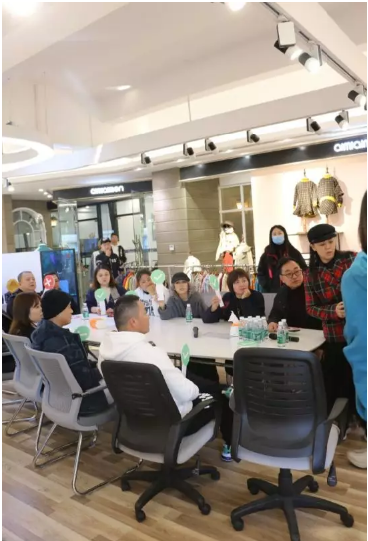 艾米艾门|2020年秋冬&羽绒新品品鉴会圆满结束! 艾米艾门|2020年秋冬&羽绒新品品鉴会圆满结束!
