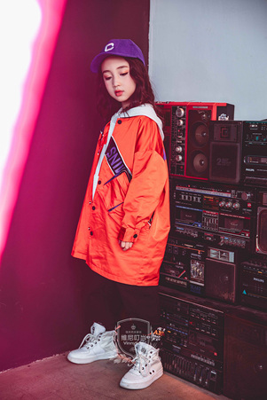 维尼叮当给大家拜年了，愿2020更好！