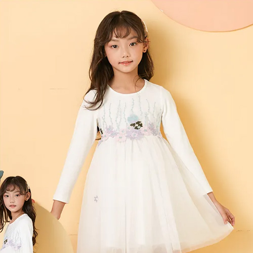 德蒙斯特Demengsite全糖女孩的春日穿搭