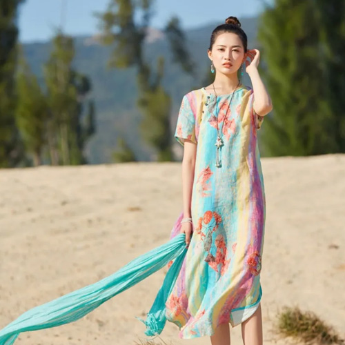 曼茜纱2020夏装上市“月青色”系列