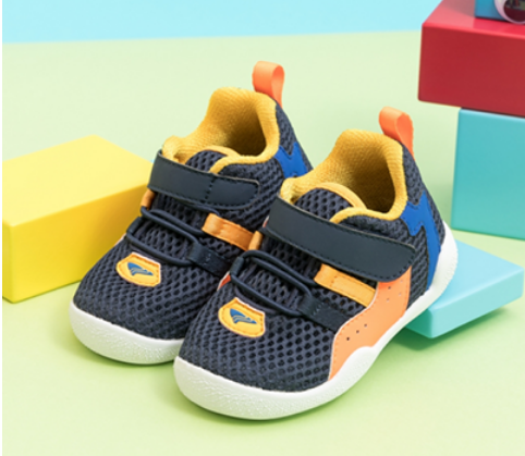 江博士宝宝学步三部曲 每一步都要不同的学步鞋