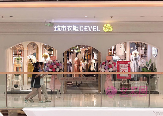 女装加盟注意事项 开女装加盟店这三大加盟禁忌要避免