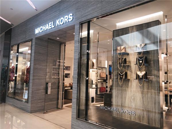 JimmyChoo、MK母公司Capri第四季度收入下降11.3％
