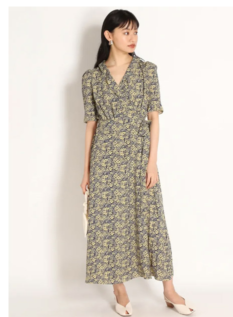 SNIDEL：法式风连衣裙 印花充满风情