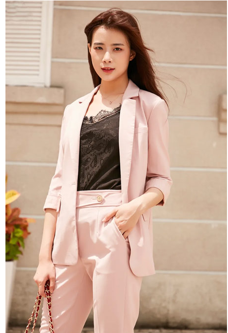 秋季新品上市 季候风拍了拍你 摩登时髦风尚