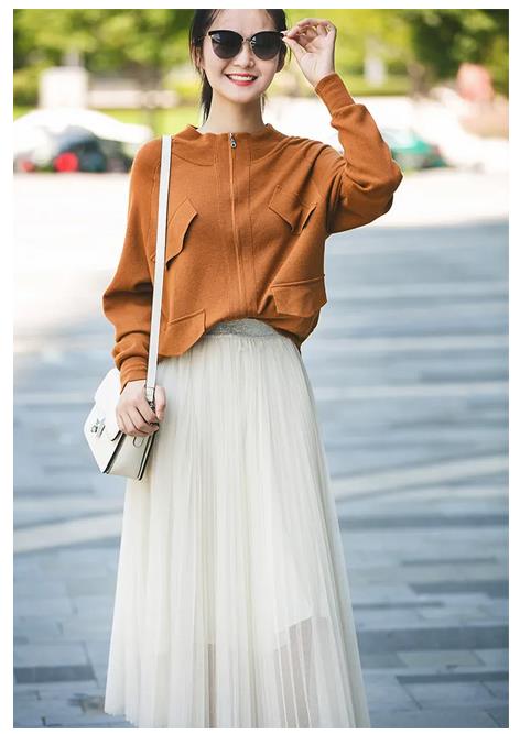 允硕YUNSHUO 今日穿搭 解锁多面自我