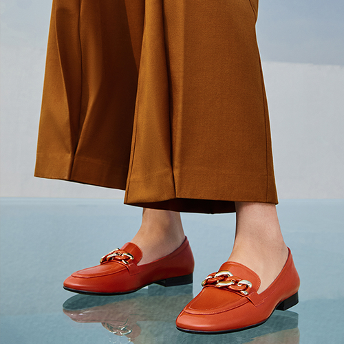 自在出行秘诀—莱尔斯丹2021春夏新款乐福女鞋