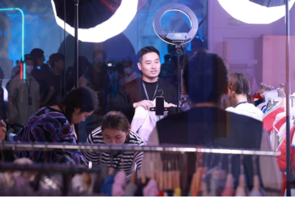 1627625469_374883695.png qq截图20210730140010.png