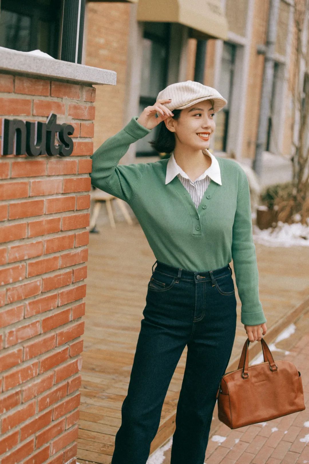 一件针织衫穿出百变风格，开春衣橱必备！