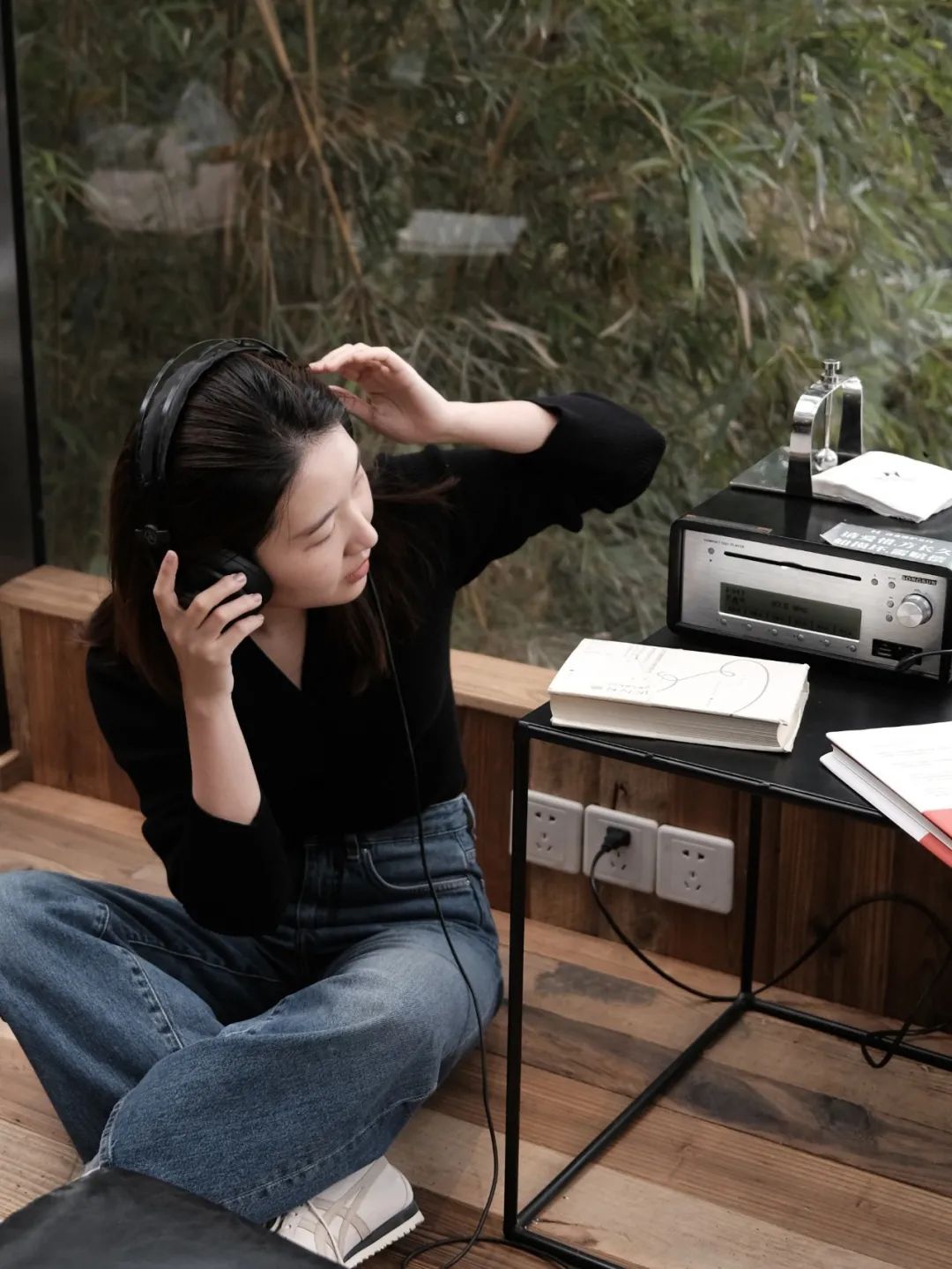 一件针织衫穿出百变风格，开春衣橱必备！