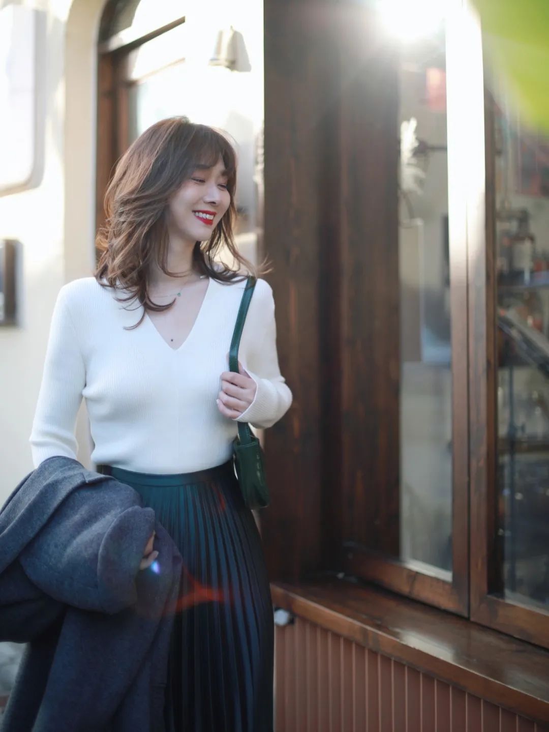 一件针织衫穿出百变风格，开春衣橱必备！