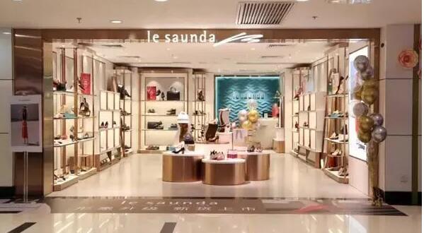 莱尔斯丹女鞋加盟大约多少钱？莱尔斯丹女鞋怎么样？