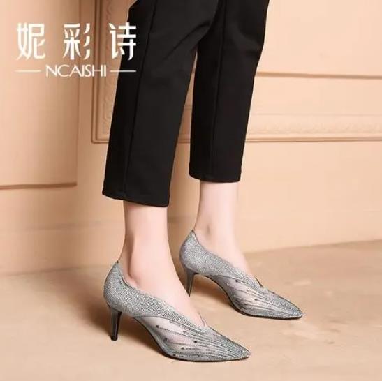 妮彩诗女鞋加盟，创业加盟妮彩诗女鞋让您快快致富！