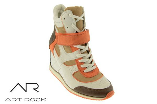 加盟FOOTSPOT鞋条件是什么？