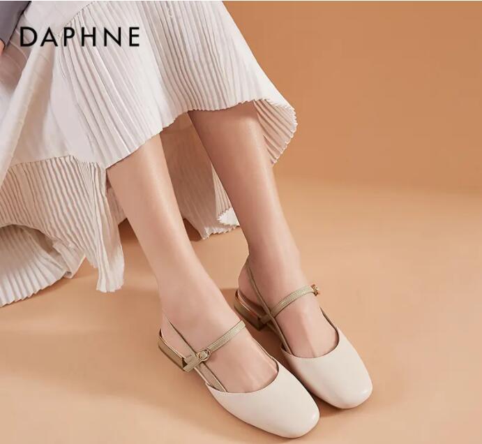 鞋加盟_达芙妮加盟费及加盟条件