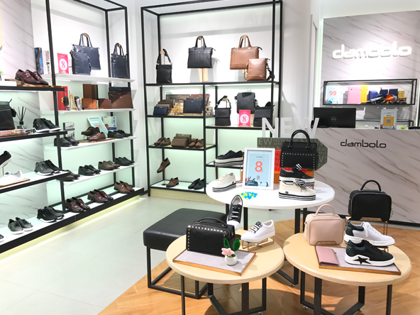 丹比奴鞋包品牌，让创业者真正实现开店无忧！