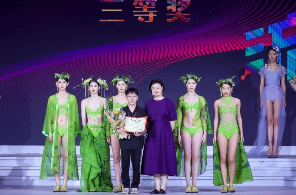 1660536904_877555868.jpg 360截图20220815120701184.jpg