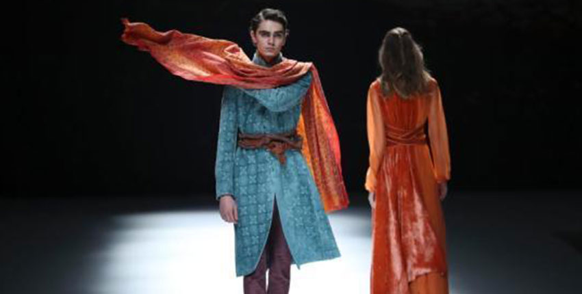 中国国际时装周 T台秀出多样风情