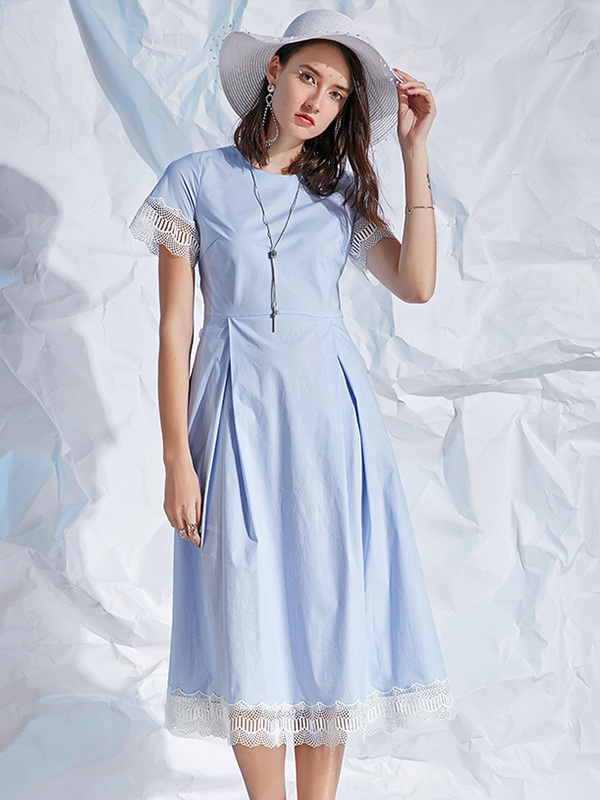卡布依蕾丝撞边连衣裙