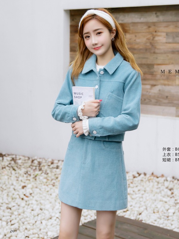 莉雅莉萨2018秋冬新品