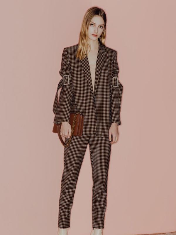 曼娅奴女装上新