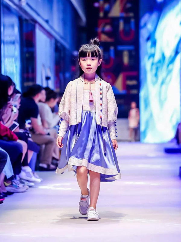 笙生童装春夏高定童装趋势发布亮相中国国际儿童时尚周