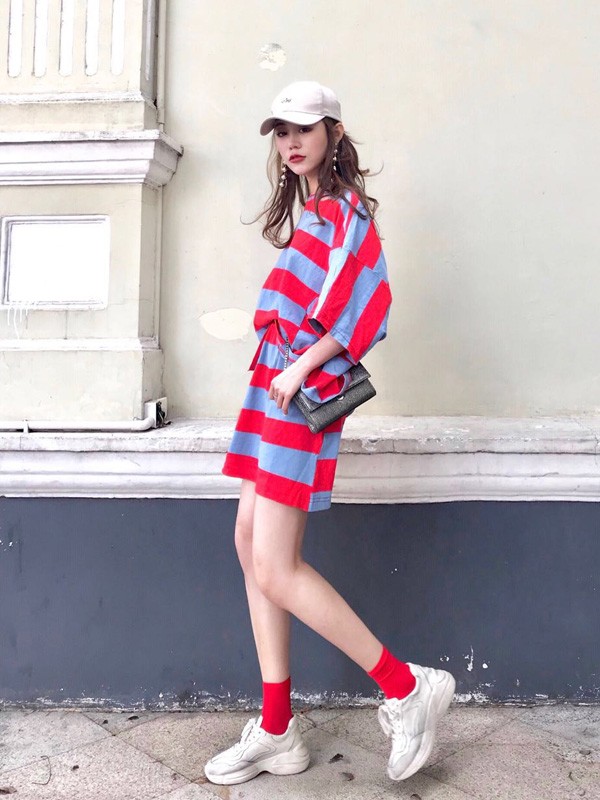 posecase2018女装新款