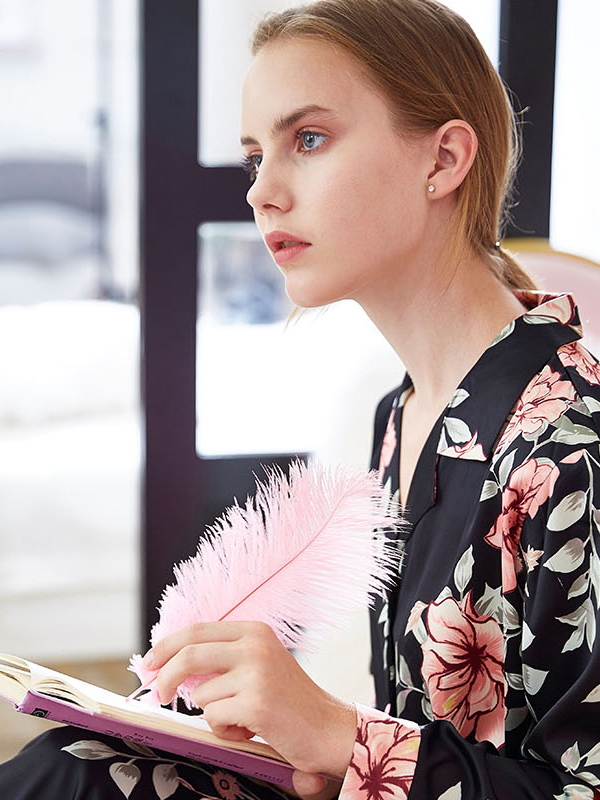 花佃品色家居服