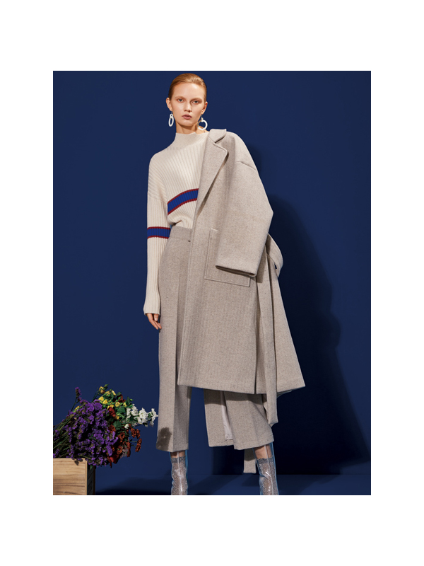 丽芮Leeirosey女装秋款