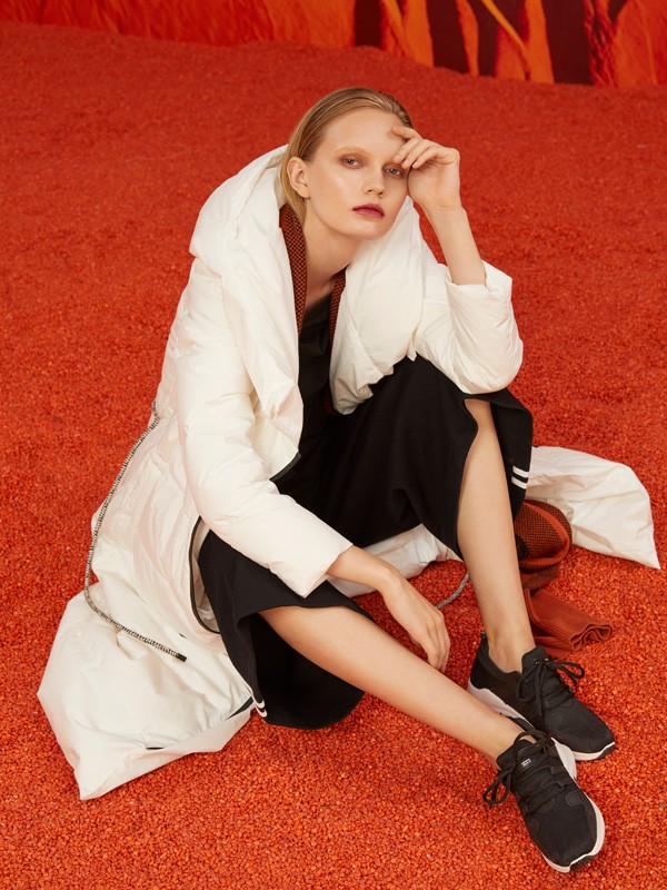 形上2018秋冬款时尚女装