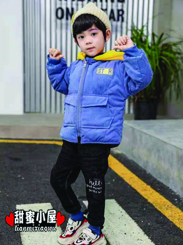 甜蜜小屋童装2019秋冬男童新品展示