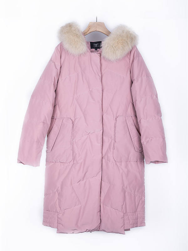 灵音羽绒服服装批发 秋冬新品女装批发 毛领厚实羽绒服