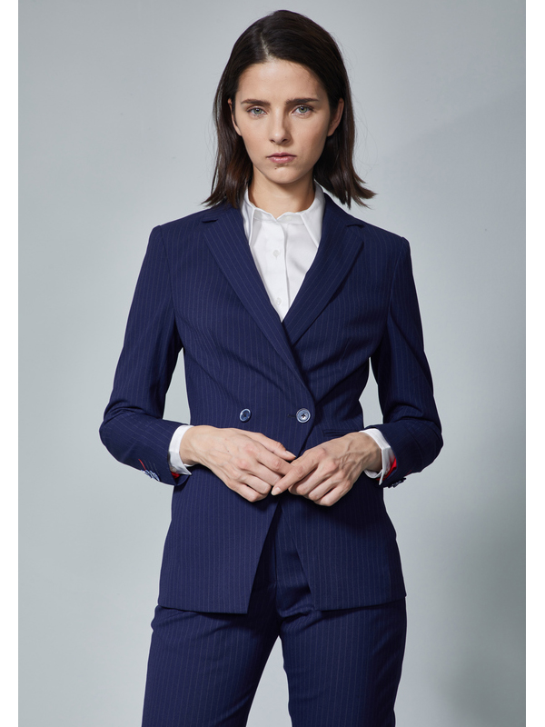 埃沃定制2019春夏女士服装系列